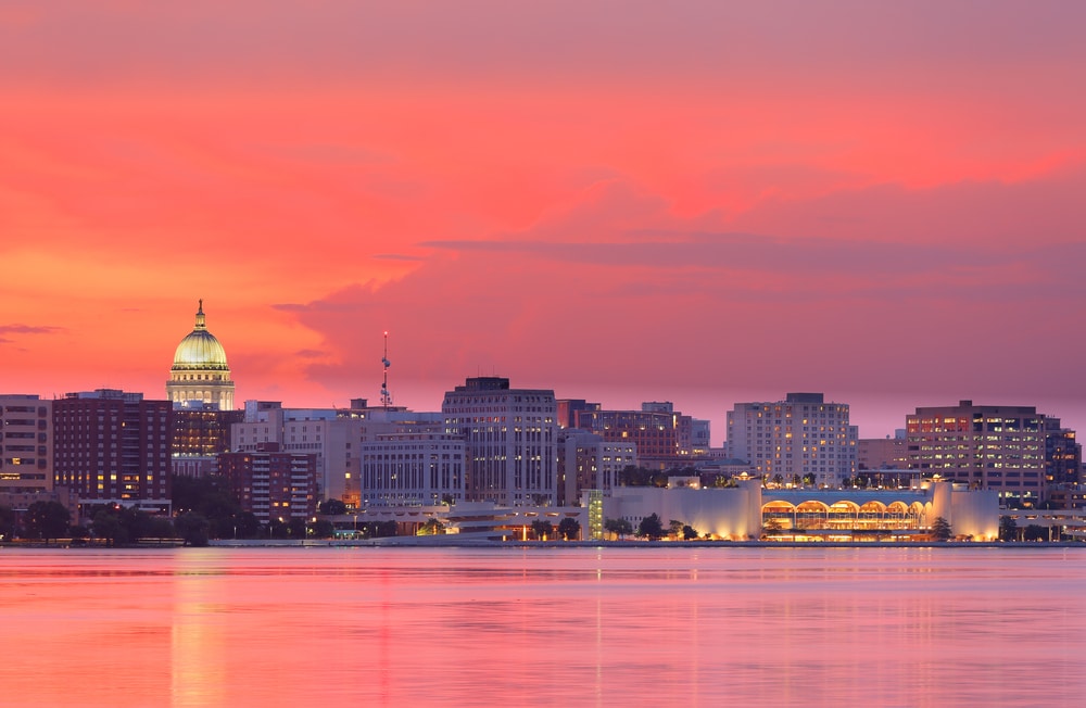 One of the best Things to Do in Madison Wi is catch this stunning winter sunset